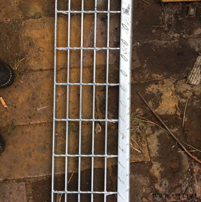 邊框焊接鋁板網(wǎng) 鋁板格柵板 鋁板拉伸網(wǎng)