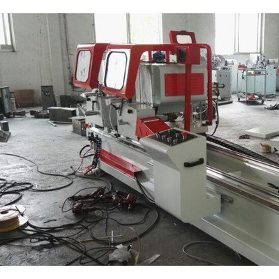 鋁型材數(shù)顯精密鋸哪家的好？450數(shù)顯雙頭鋸