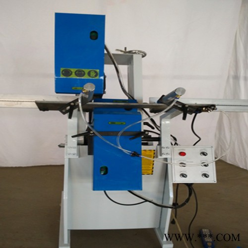 濟(jì)南越辰斷橋鋁門窗設(shè)備，越辰斷橋鋁門窗設(shè)備價(jià)格，鋁型材水槽銑