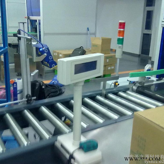 輥筒轉(zhuǎn)彎輸送機(jī)鋁型材 傾斜輸送滾筒