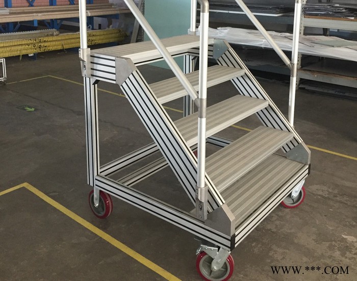 鋁合金防滑踏步平臺工業(yè)庫房爬梯凳登高操作工作踏臺 登高梯鋁合金工業(yè)梯子鋁型材登高梯加工