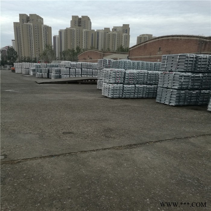 送港口A00鋁錠國(guó)標(biāo)A380大塊鋁錠11個(gè)硅合金錠大量現(xiàn)貨ADC12-F鋁錠