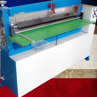 生產(chǎn)海綿皮革分條機(jī) 買珍珠棉膠帶薄膜分切機(jī) 廠家定制