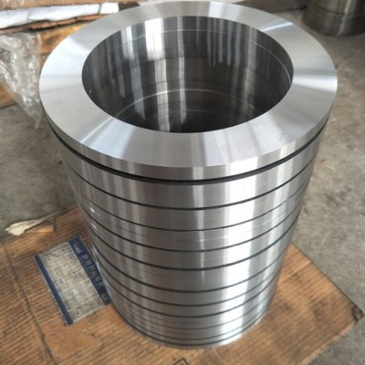 馬鞍山融旺機械科技有限公司： 分條機刀片、廢鋼剪刀片、撕碎機刀片、剪板機刀片、折彎機模具、攪拌機耐磨設備配件