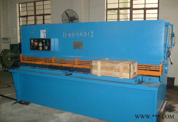 現(xiàn)貨上海新力QC12Y-4X2500液壓擺式剪板機(jī)