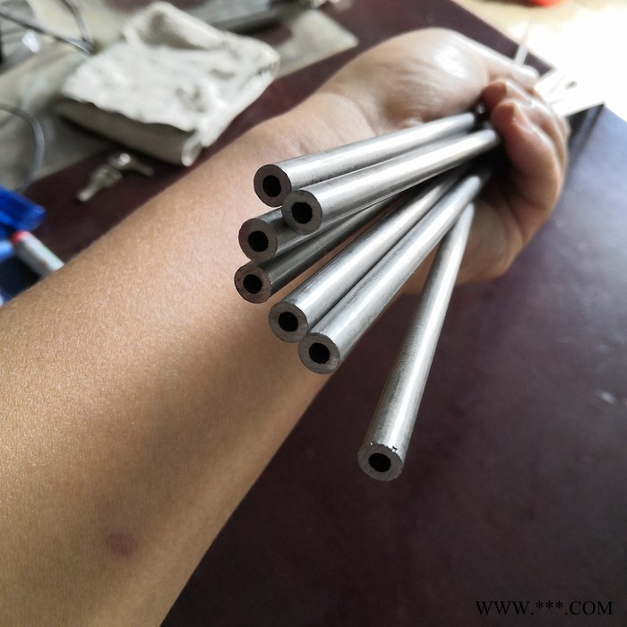 高精度三輥光亮精密鋼管廠家 三輥小口徑精密冷拉管 高精度三輥冷軋光亮鋼管