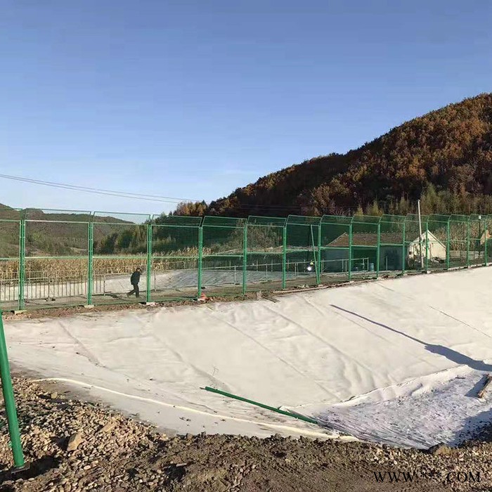 電鍍機(jī)場(chǎng)護(hù)欄網(wǎng) 機(jī)場(chǎng)護(hù)欄網(wǎng) 飛機(jī)場(chǎng)護(hù)欄網(wǎng) 圍墻監(jiān)獄護(hù)欄網(wǎng)