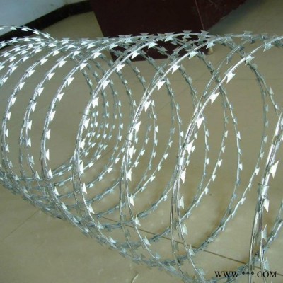 中煌 供應(yīng) 刀片刺繩 鍍鋅刺繩  刺絲滾籠  電鍍鋅刺繩 熱鍍鋅刺繩 監(jiān)獄刺繩網(wǎng)
