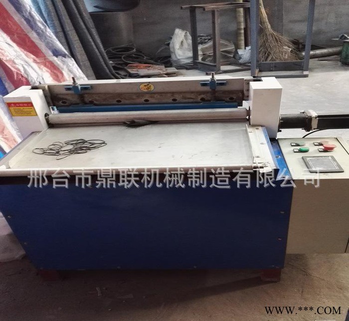 裁斷酸堿電鍍PP板機器 切割阻燃聚丙烯板材設(shè)備機器 數(shù)控切斷機