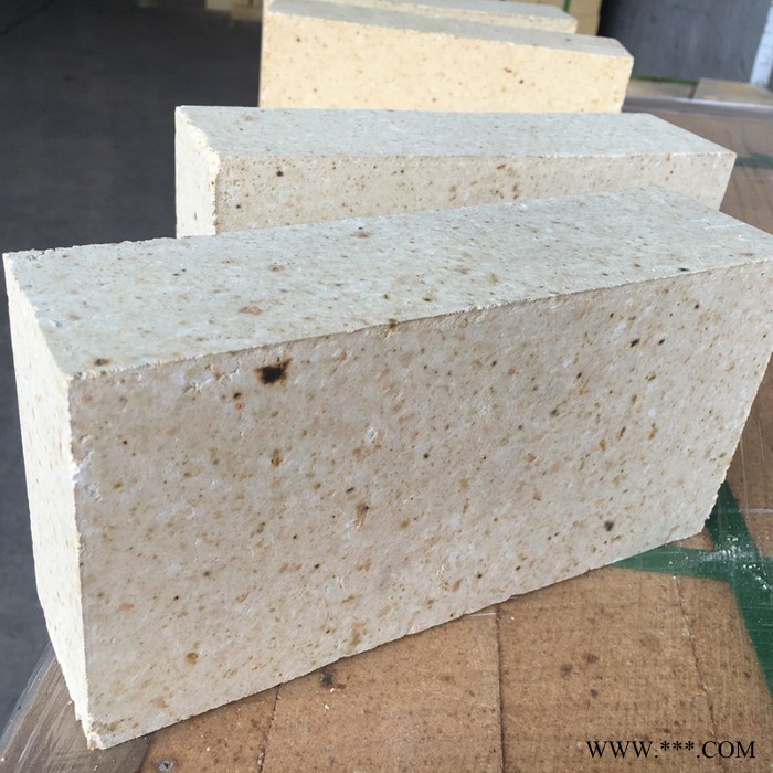 75氧化鋁含量 工作溫度1450℃ 一級 高鋁耐火磚  四季火耐材 經(jīng)久耐用 節(jié)能環(huán)保
