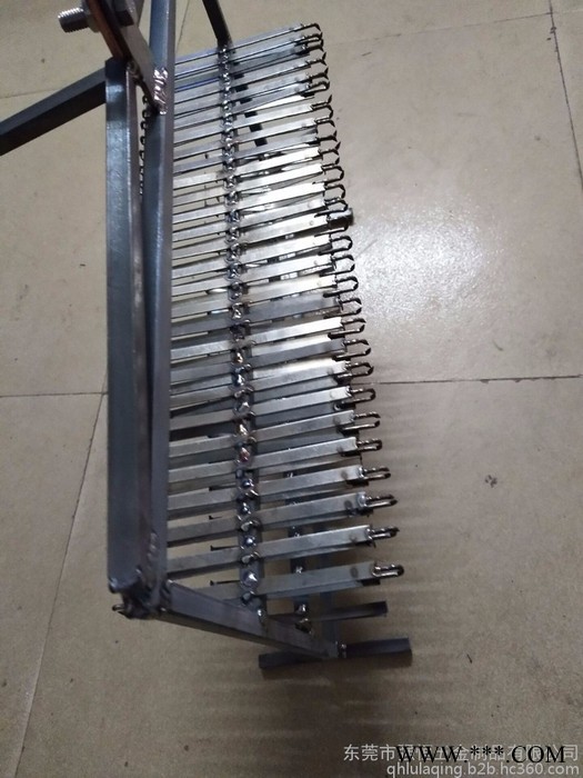 制作陽極氧化掛具 鈦掛具供應商 鈦掛具訂做 生產(chǎn)廠家