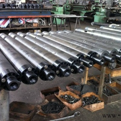 鐵粉注塑專用螺桿_小型擠出機(jī)螺桿料筒_